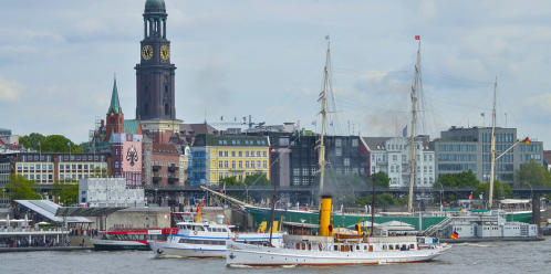 Elbpromenade in Hamburg